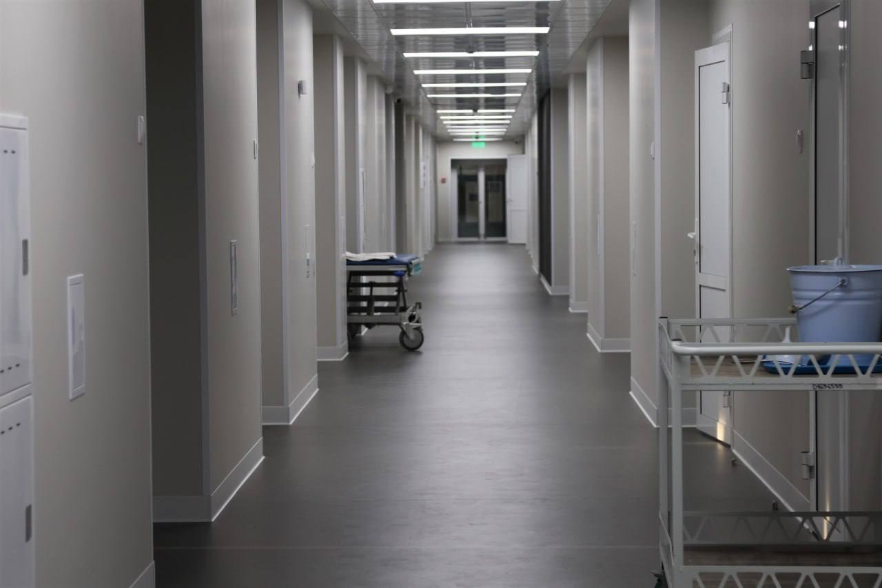 Продолжается капитальный ремонт в областной больнице Биробиджана Продолжается капитальный ремонт в областной больнице Биробиджана