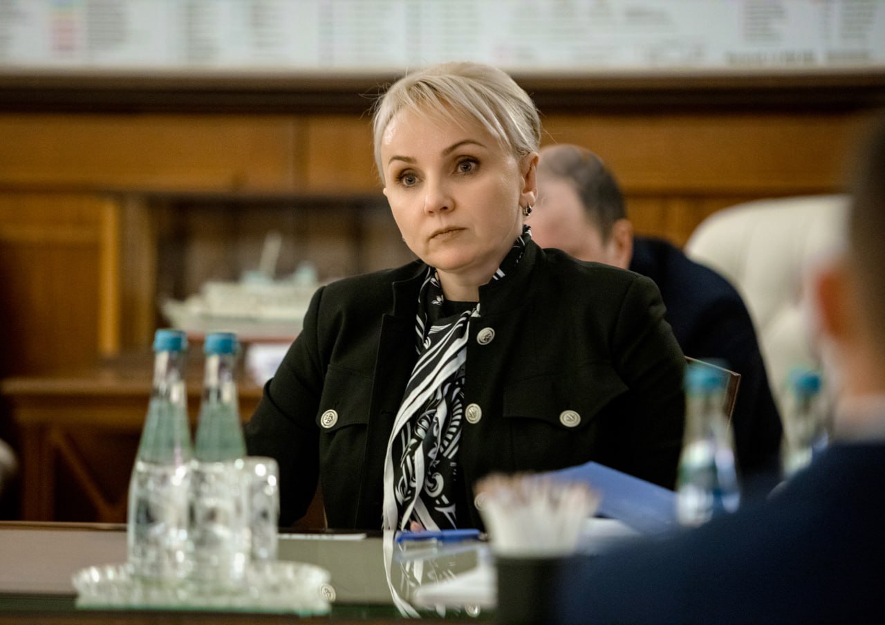 Еврейская автономная область получит 700 млн рублей на обновление региональных дорог Еврейская автономная область получит 700 млн рублей на обновление региональных дорог