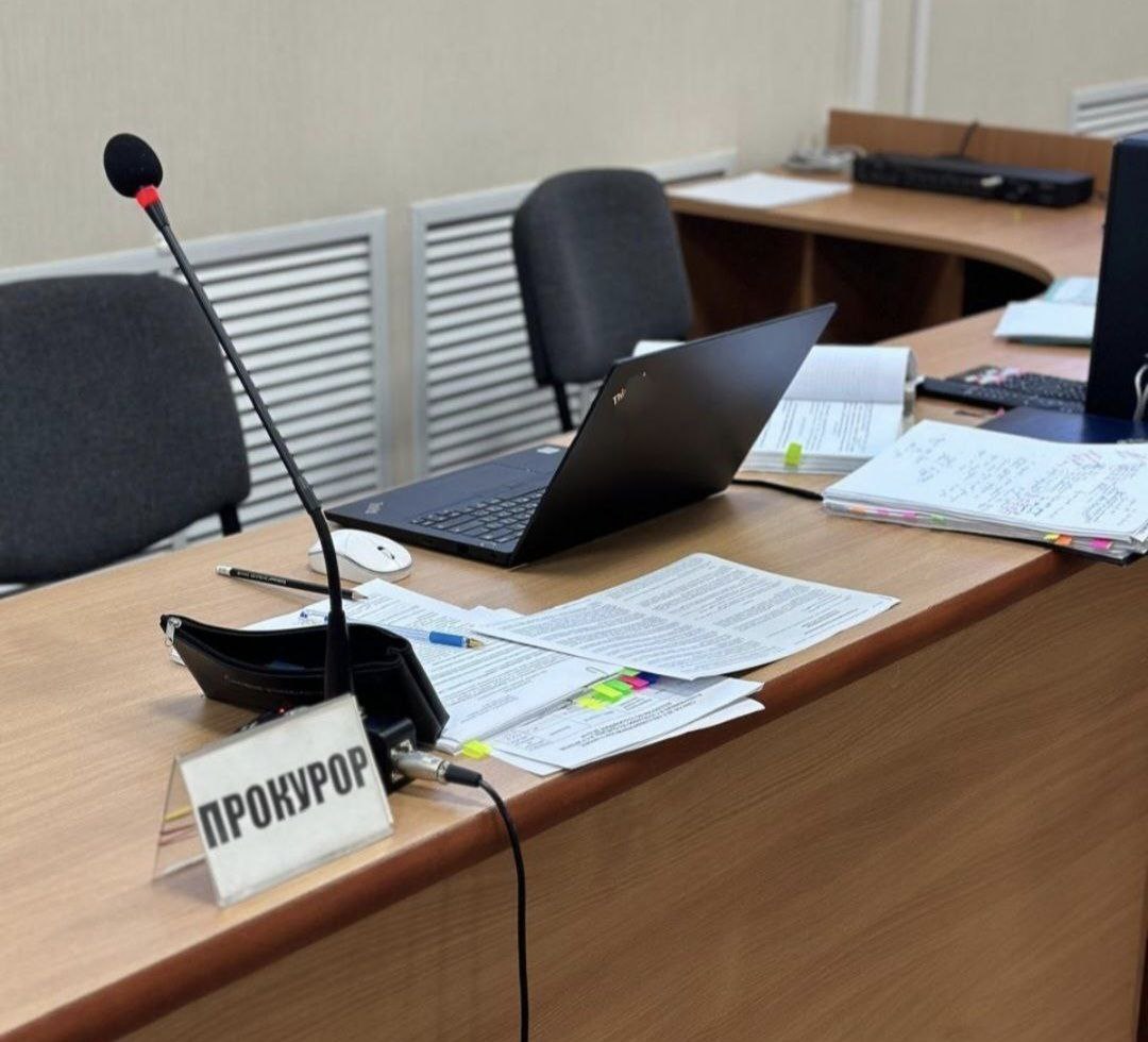 Прокурор потребовал взыскать с виновника ДТП в пользу Еврейской автономной области материальный ущерб, причиненный в результате повреждения дорожного ограждения Прокурор потребовал взыскать с виновника ДТП в пользу Еврейской автономной области материальный ущерб, причиненный в результате повреждения дорожного ограждения