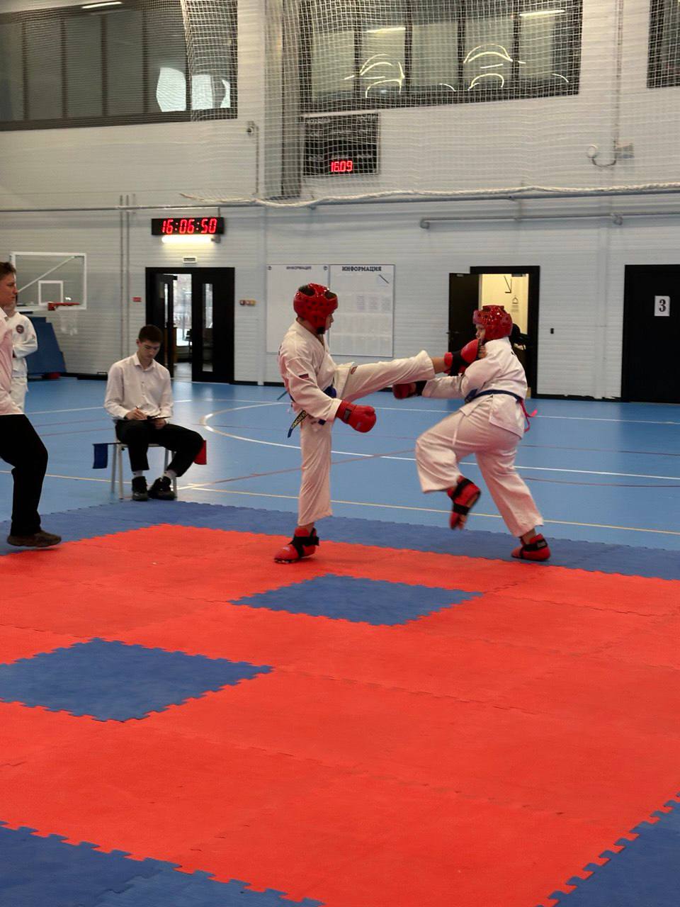 Тхэквондо в Биробиджане объединило 120 спортсменов от 4 до 47 лет Тхэквондо в Биробиджане объединило 120 спортсменов от 4 до 47 лет