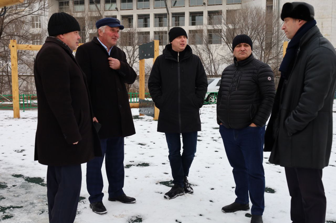 Итоги прямой линии губернатора ЕАО Марии Костюк: жители Биробиджана предлагают варианты благоустройства областного центра Итоги прямой линии губернатора ЕАО Марии Костюк: жители Биробиджана предлагают варианты благоустройства областного центра