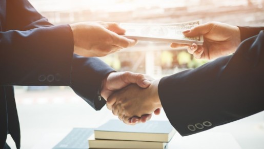 Наследство или дополнительные выплаты: что полагается наследникам в 2025 году?