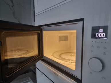 Эти продукты взрываются в микроволновке: что скрывают производители