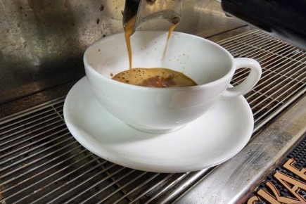 Кофейный налет на любимой кружке: проверенные домашние средства для идеальной чистоты