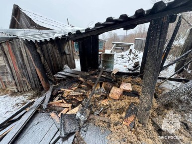 Дважды по одному адресу пришлось выезжать пожарным в городе Облучье