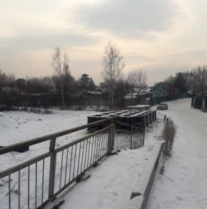 Продолжаются работы по строительству моста через р. Икуру в Биробиджане