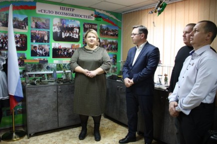 В Октябрьском районе ЕАО торжественно открыли музейную экспозицию «Жить, чтобы помнить!»