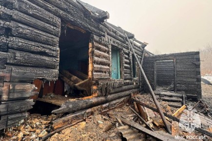 Дважды по одному адресу пришлось выезжать пожарным в г. Облучье ЕАО