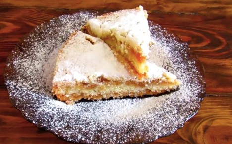 Легкий яблочный пирог: идеальное решение для занятых мам