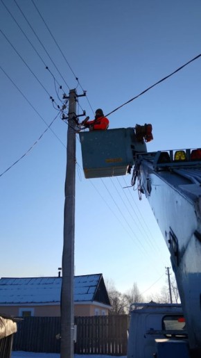 В Биробиджане продолжаются работы по модернизации уличного освещения и светофорной инфраструктуры