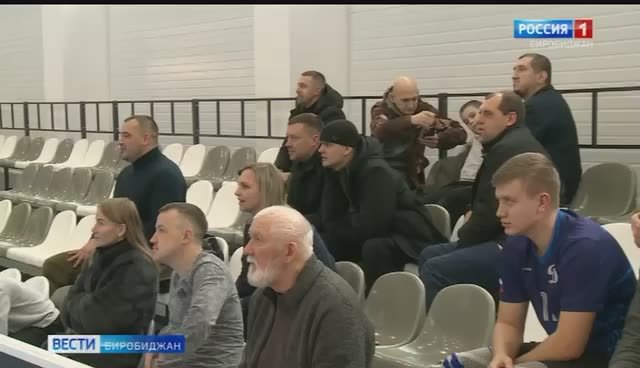 В Биробиджане проходят соревнования по волейболу среди команд силовых структур ЕАО