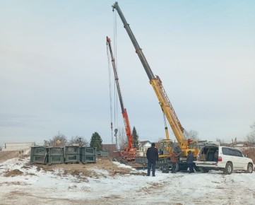 Ведутся работы по возведению нового моста через реку Икуру в поселке Кирпичики Биробиджана