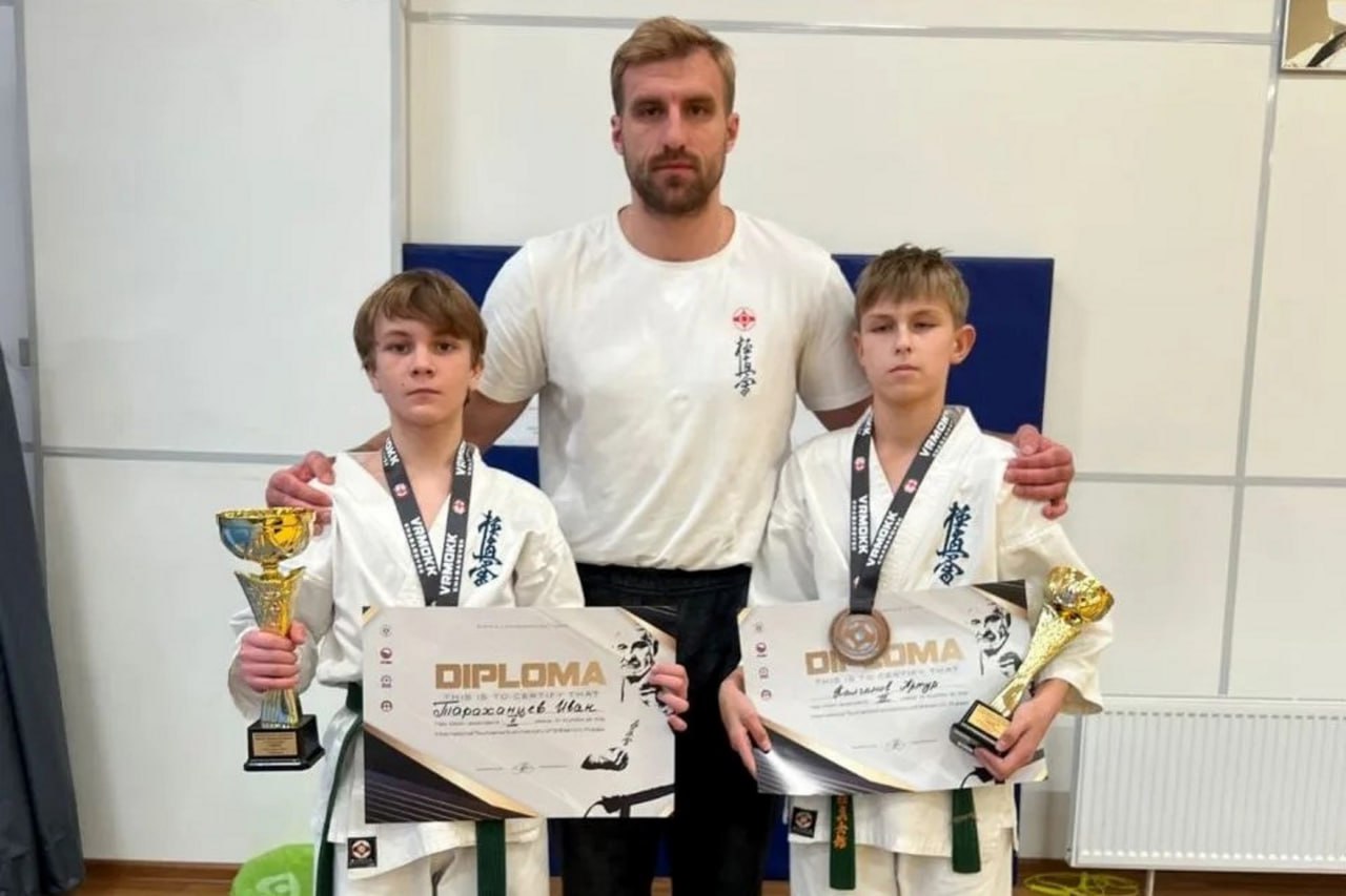 Каратисты из ЕАО успешно выступили на престижных международных соревнованиях Каратисты из ЕАО успешно выступили на престижных международных соревнованиях