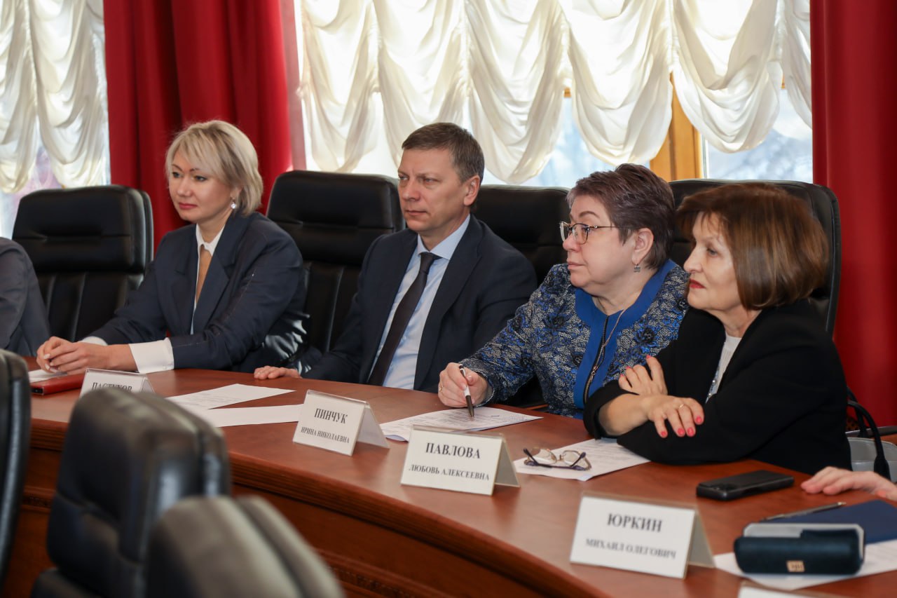 Принят бюджет ЕАО на следующую трехлетку Принят бюджет ЕАО на следующую трехлетку