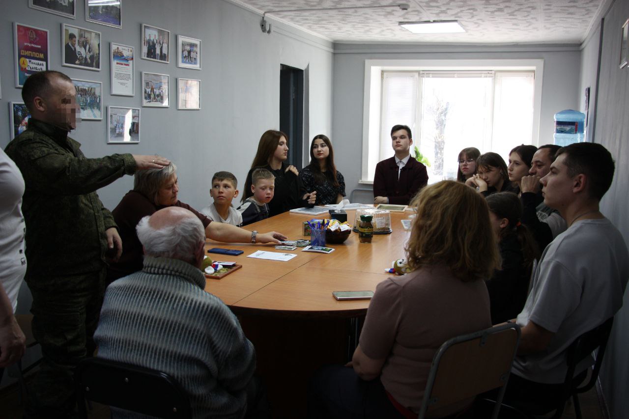 «Главная сила – в правде и единстве»: в Октябрьском районе ЕАО прошла встреча с ветеранами специальной военной операции «Главная сила – в правде и единстве»: в Октябрьском районе ЕАО прошла встреча с ветеранами специальной военной операции