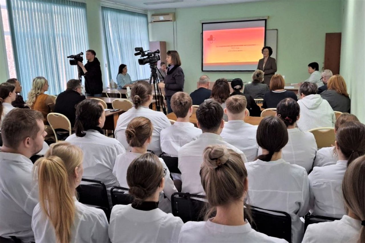 92 выпускника Биробиджанского медицинского колледжа приняли участие в предварительном распределении