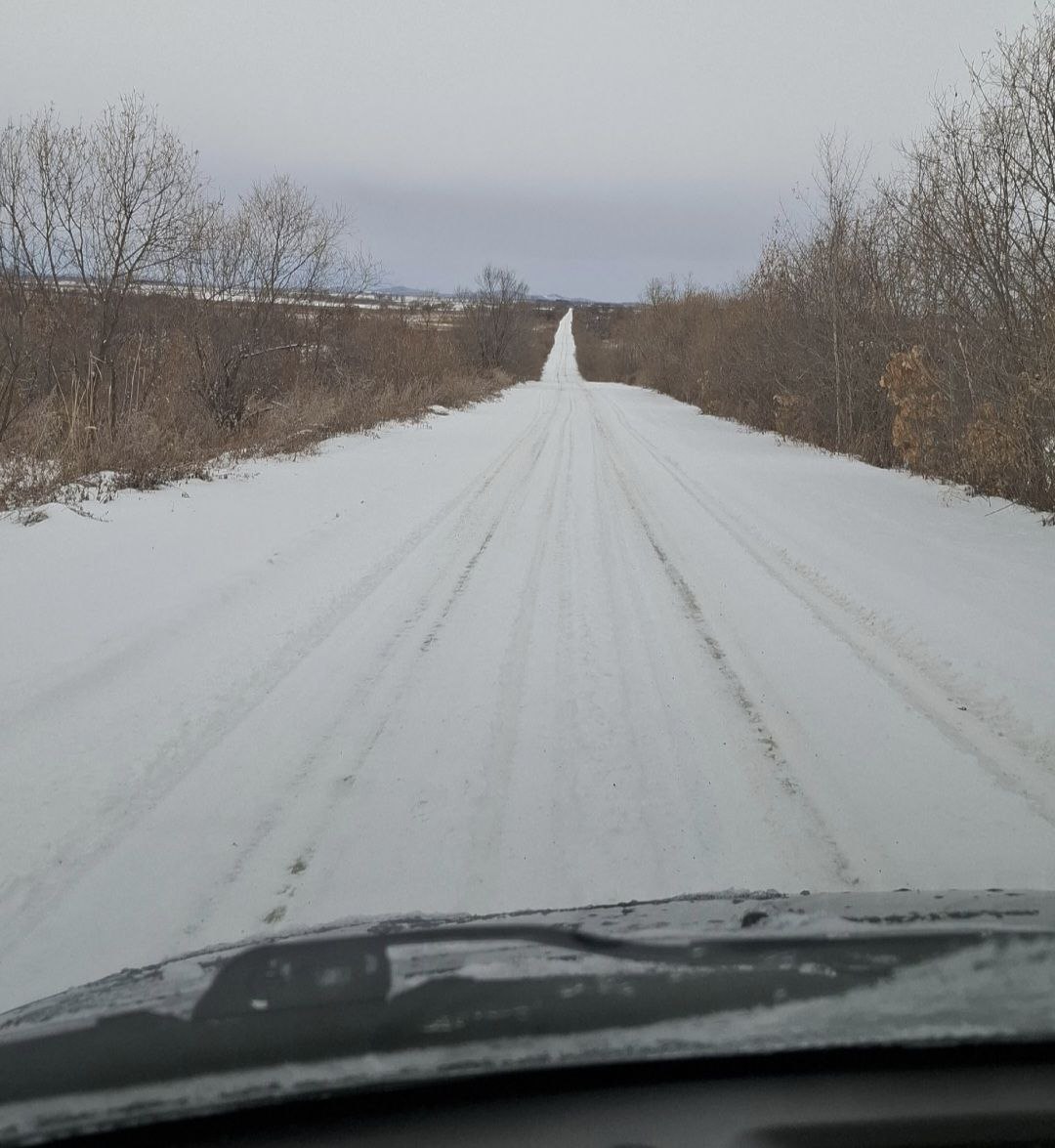 Ненадлежащее содержание дорог потребовало реакции прокурора: продолжаются проверки на предмет достаточности принимаемых мер по своевременной очистке автомобильных дорог от снега и наледи