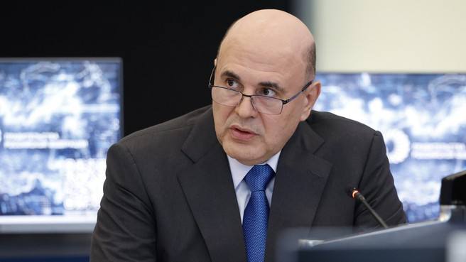 Михаил Мишустин провел стратегическую сессию по разработке стратегии социально-экономического развития Дальнего Востока Михаил Мишустин провел стратегическую сессию по разработке стратегии социально-экономического развития Дальнего Востока
