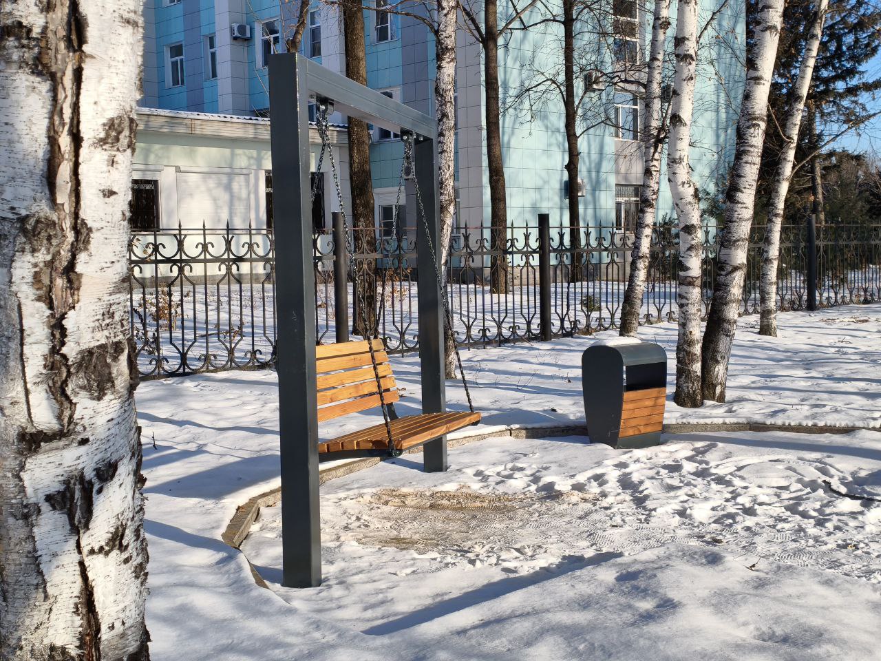 Продолжается масштабное благоустройство городской набережной в Биробиджане Продолжается масштабное благоустройство городской набережной в Биробиджане