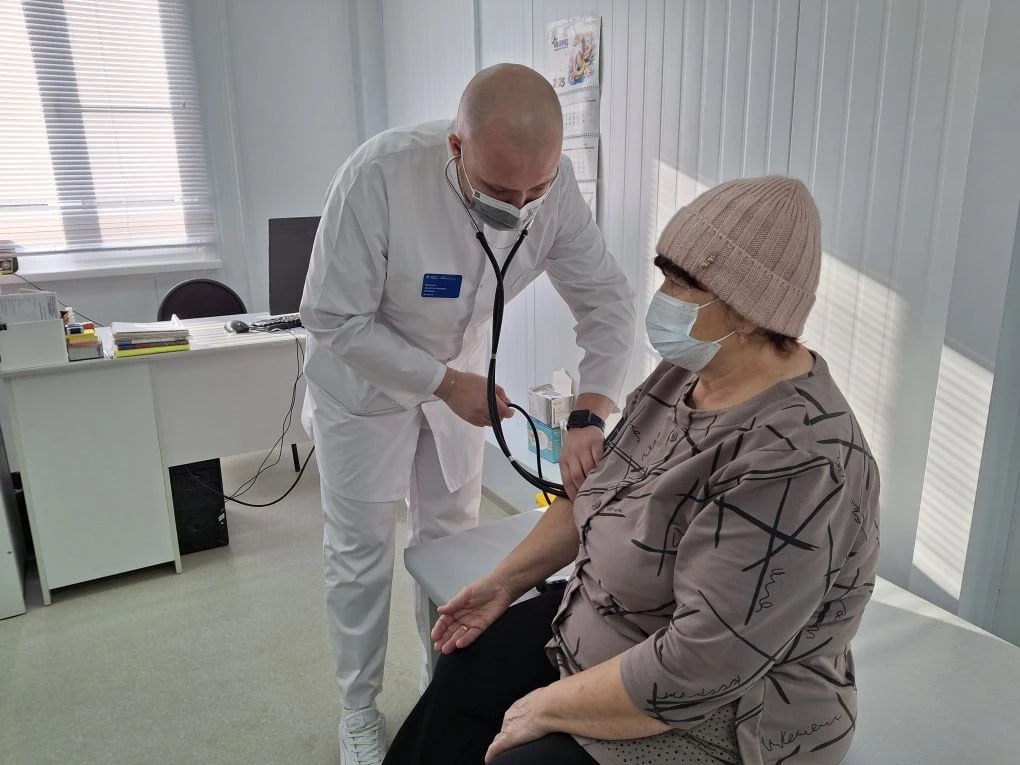 Молодой медицинский специалист приступил к работе в с. Ключевое ЕАО