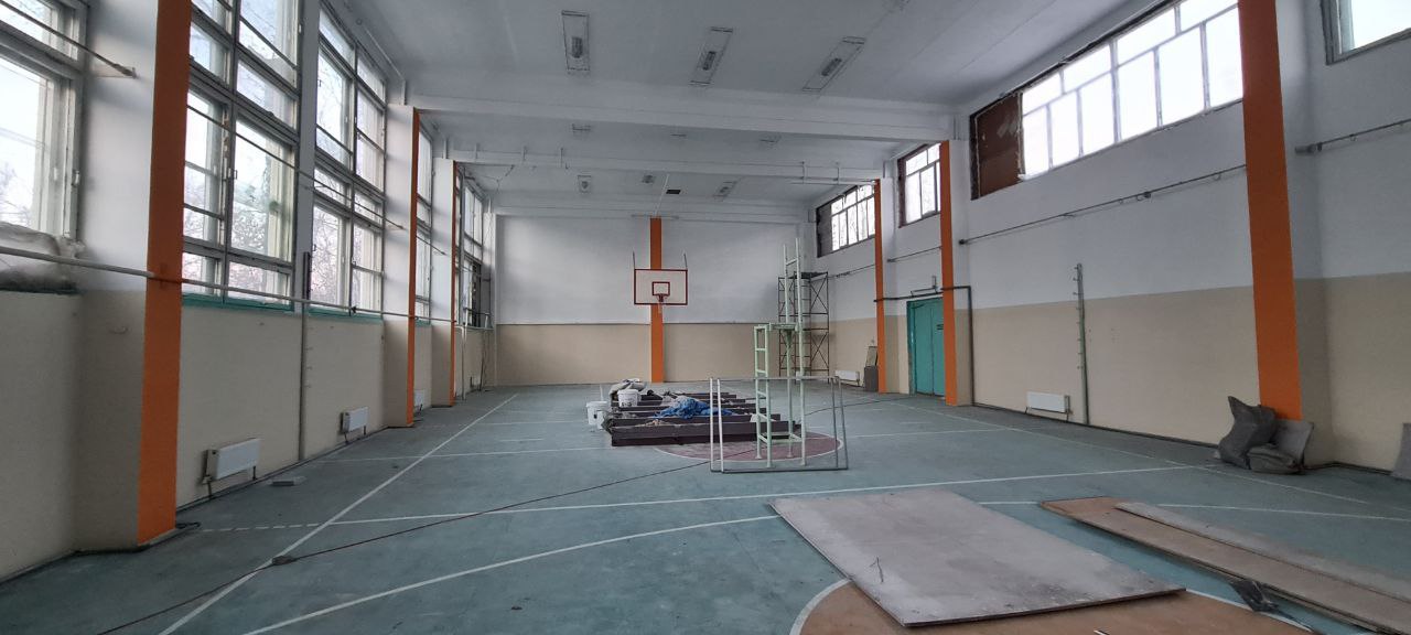 В биробиджанском лицее № 23 продолжаются штукатурно-малярные работы В биробиджанском лицее № 23 продолжаются штукатурно-малярные работы