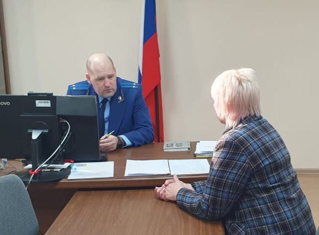 Прокуратура ЕАО обязала вернуть 123 тысячи рублей с бывшей замглавы администрации Ленинского района