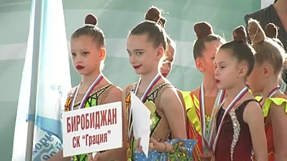 Кубок ЕАО по художественной гимнастике собрал более 150 спортсменок в Биробиджане