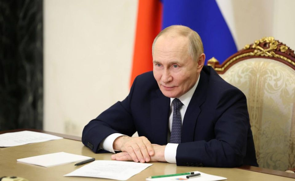 ����� ������: � ��� �������, 19 �������, � 19:00 �� ������� ��� (12:00 ���) ��������� ��������� ������ ����� � ����������� ������ � ������ ���� � ���������� �������