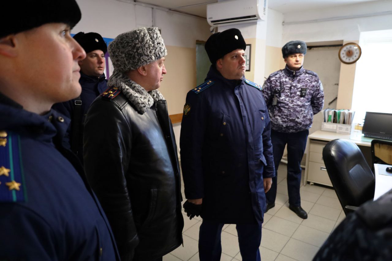 Прокурор области Дмитрий Седых провел проверку в ФКУ «Исправительная колония № 10» УФСИН России по ЕАО Прокурор области Дмитрий Седых провел проверку в ФКУ «Исправительная колония № 10» УФСИН России по ЕАО