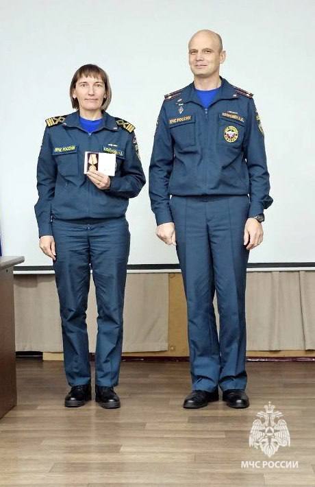 на календаре - пятница, в нашем коллективе - самое время для наград на календаре - пятница, в нашем коллективе - самое время для наград