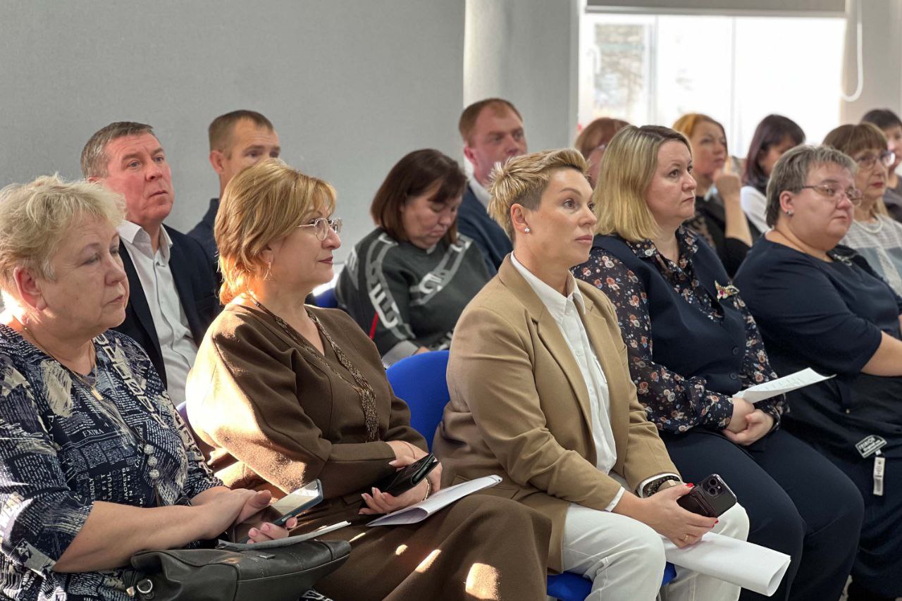 Возможности для развития профессионального образования в ЕАО обсудили в рамках круглого стола Возможности для развития профессионального образования в ЕАО обсудили в рамках круглого стола