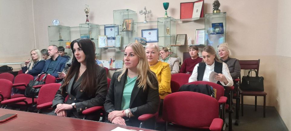 �������� ��������� ���� ����������� ���������� � ��������� ������ ����� � ����������� ��