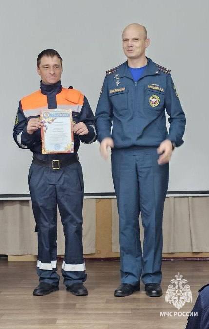 на календаре - пятница, в нашем коллективе - самое время для наград на календаре - пятница, в нашем коллективе - самое время для наград