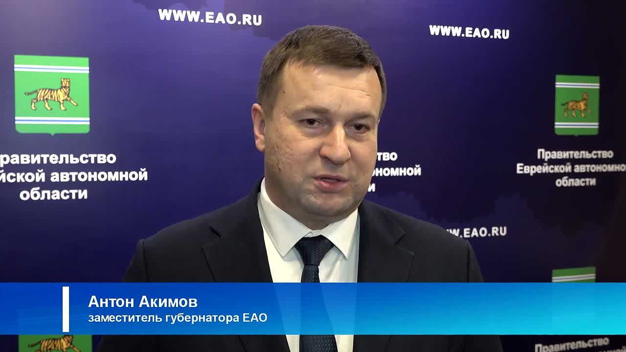 Путин, отвечая на вопрос о «потерянном поколении» 90-х, переадресовал его Герою России Нарану Очир-Горяеву и попросил рассказать, как проявляют себя бойцы этого поколения на фронте
