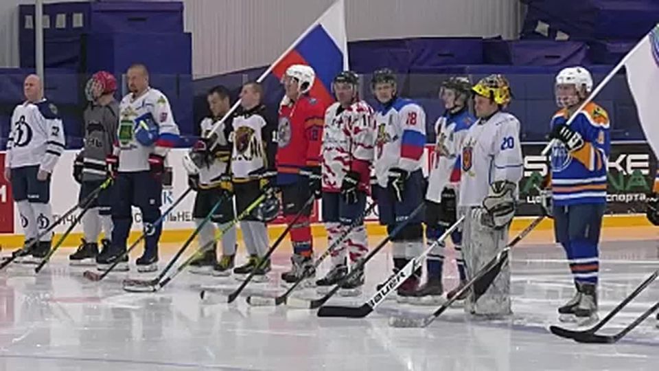 Межведомственный турнир по малоформатному хоккею в рамках спартакиады «Динамо» ЕАО прошел на крытом катке «Победа» в Биробиджане