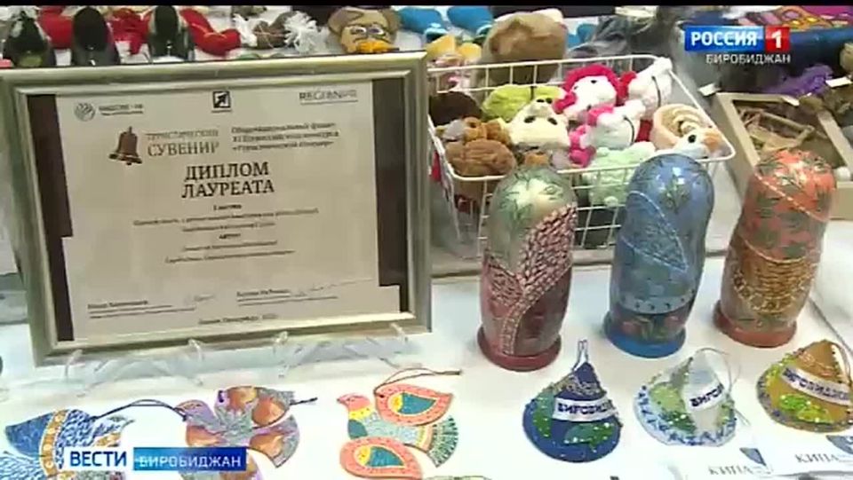 Мастера и рукодельницы со всей области провели неформальную встречу в Биробиджане