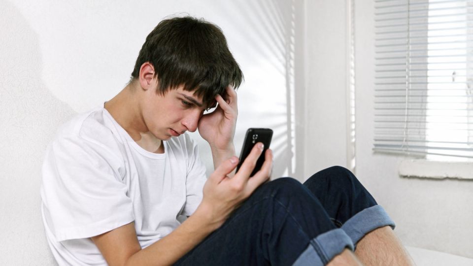 Как не стать жертвой мошенников в учебный сезон