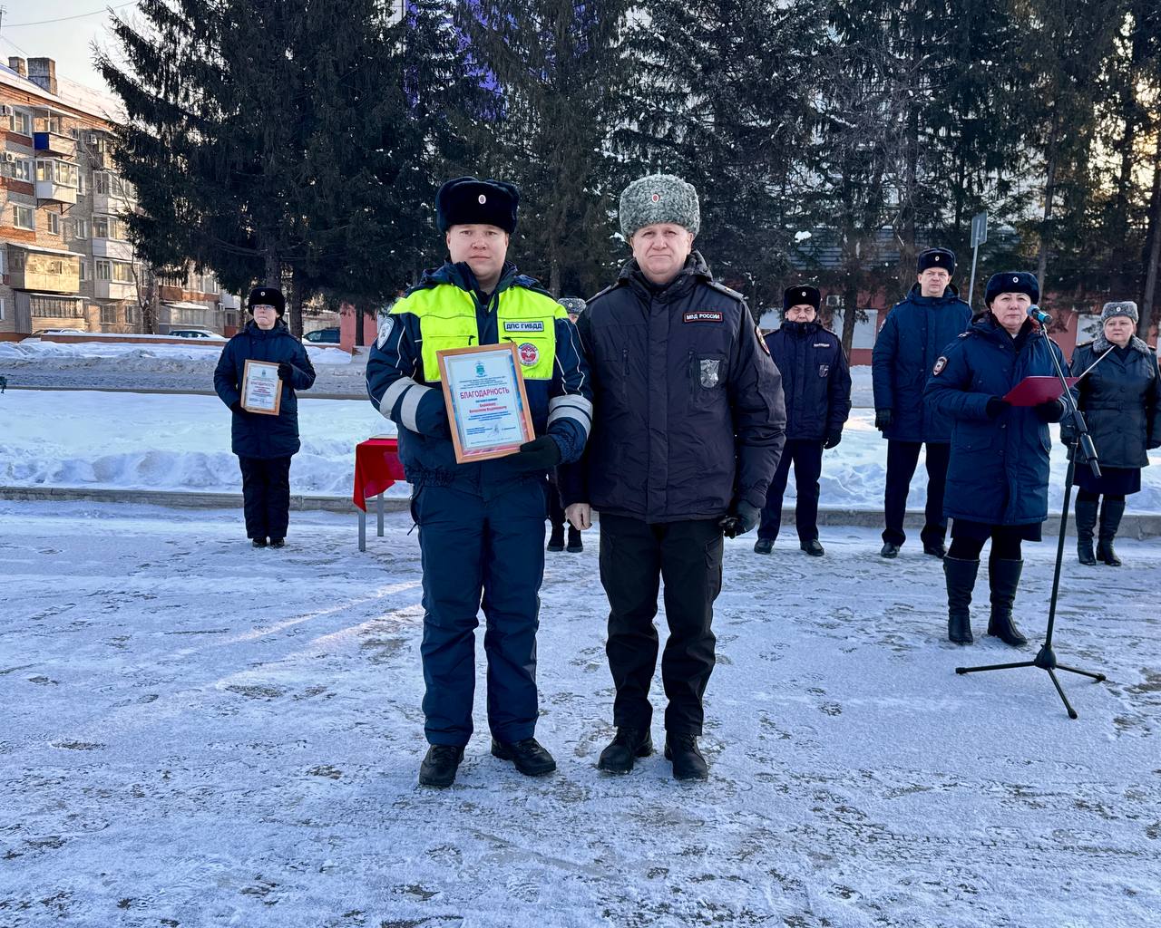 В Биробиджане прошел гарнизонный развод В Биробиджане прошел гарнизонный развод