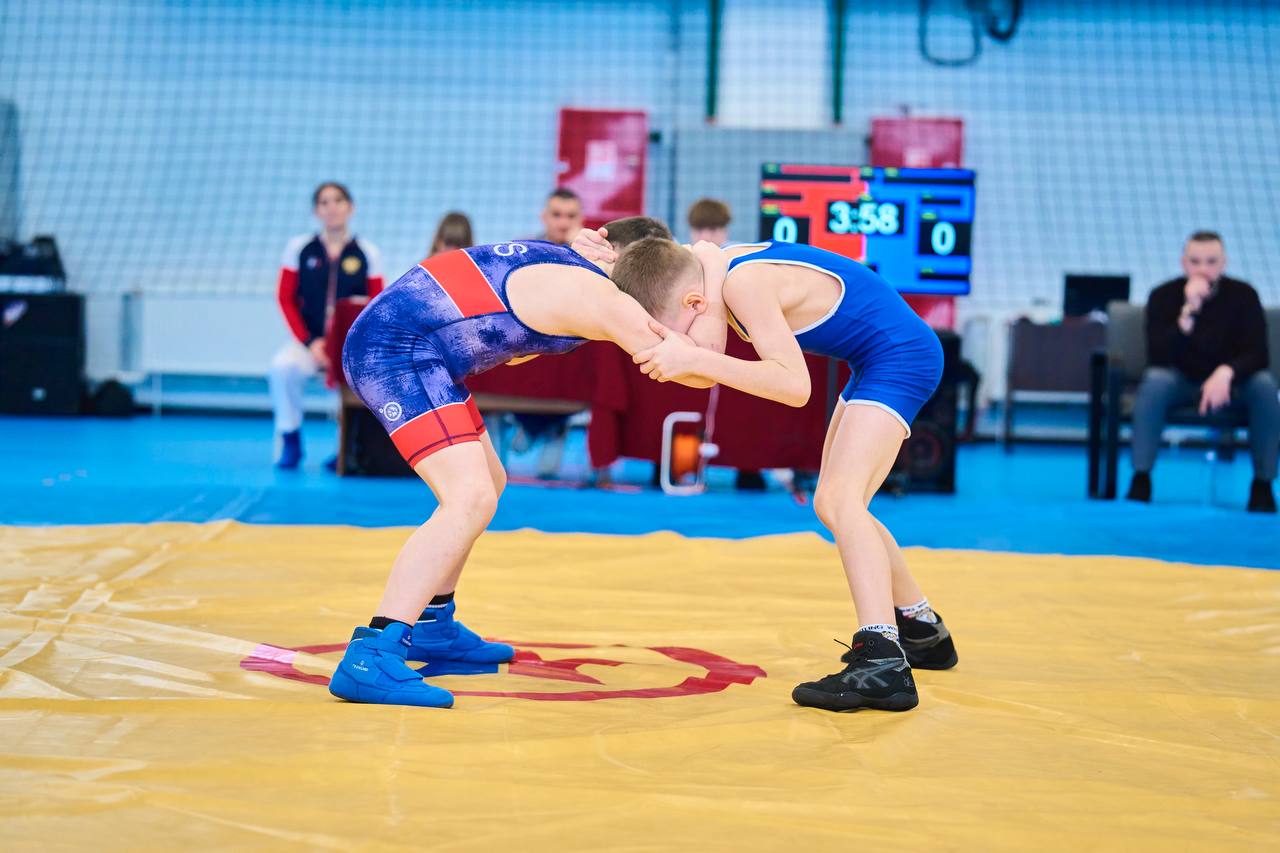 Первенство СК «Гимназии борьбы» по вольной борьбе и самбо прошло в Биробиджане Первенство СК «Гимназии борьбы» по вольной борьбе и самбо прошло в Биробиджане