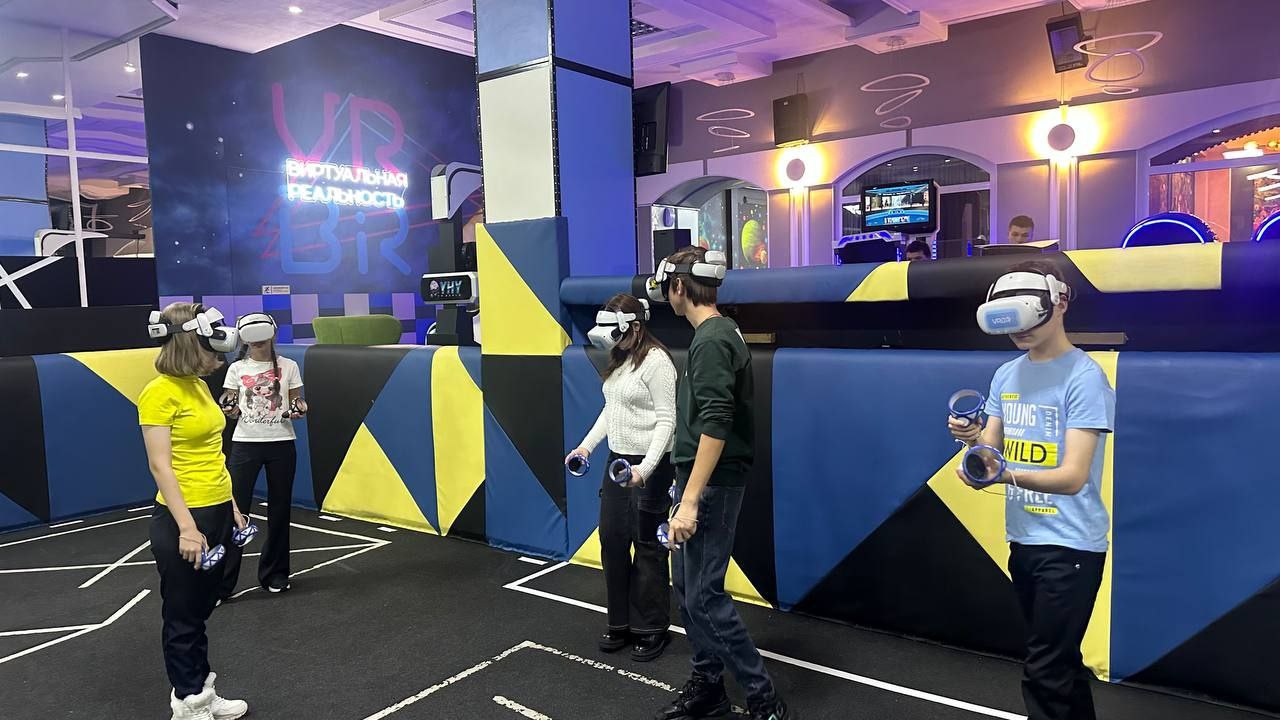 Работники органов прокуратуры поздравили детей с наступающим Новым годом Работники органов прокуратуры поздравили детей с наступающим Новым годом