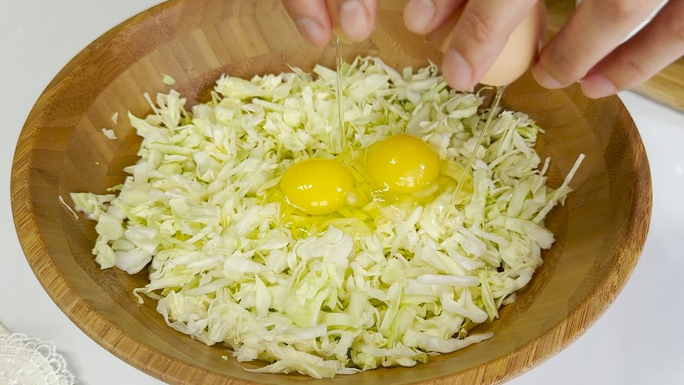 Как капуста завоевывает сердца: нежная запеканка с курицей, которой вы еще не пробовали