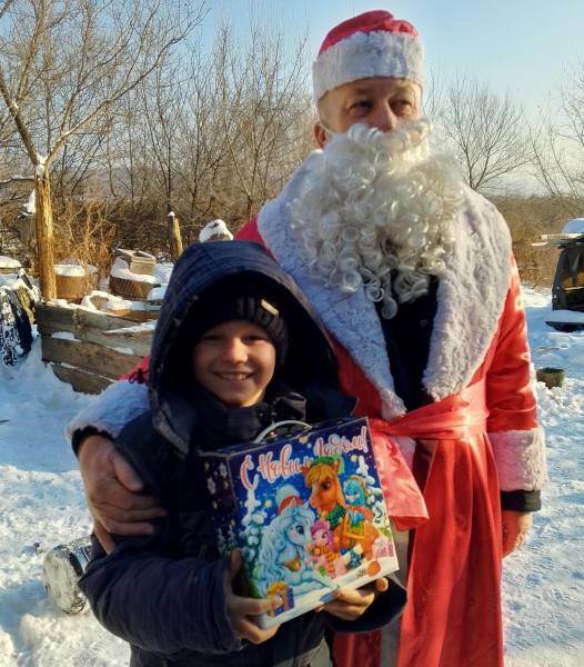 В ЕАО #ПолицейскийДедМороз принес праздник детям Ленинского района В ЕАО #ПолицейскийДедМороз принес праздник детям Ленинского района