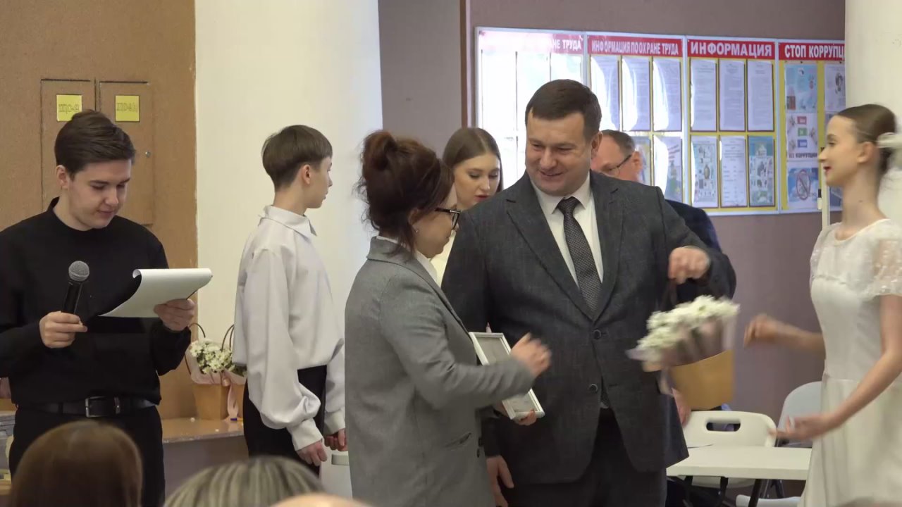 Заслуженные награды получили журналисты ЕАО в День российской печати