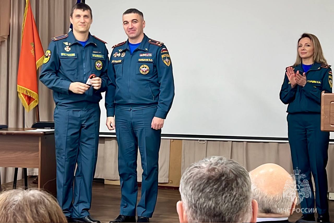 Особенно торжественно встречаем первую рабочую пятницу 2026 года Особенно торжественно встречаем первую рабочую пятницу 2026 года