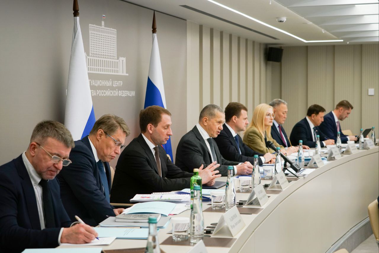 Вопросы повышения качества и доступности здравоохранения на Дальнем Востоке обсудили на заседании правительственной комиссии