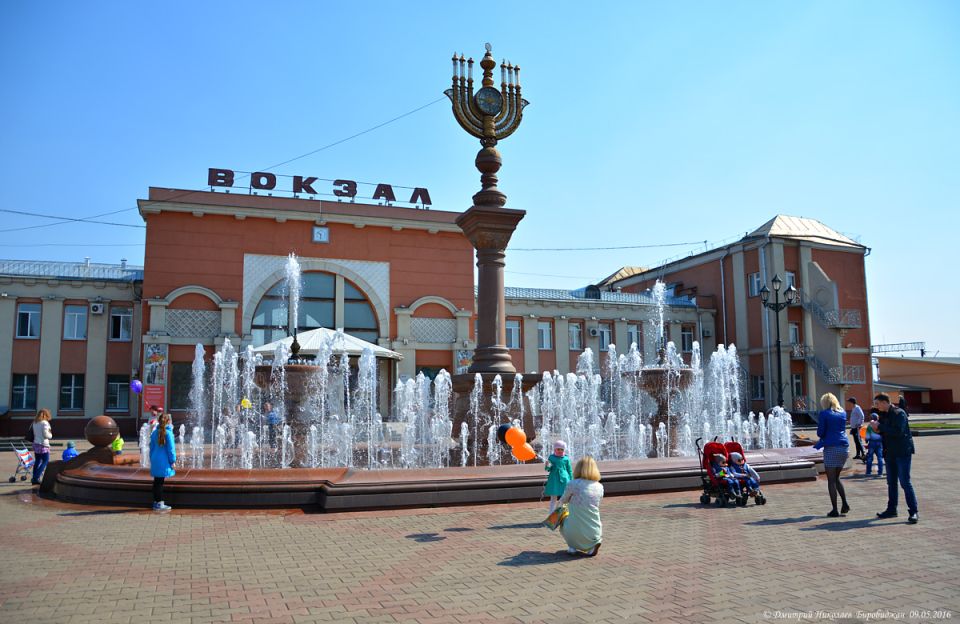 #ДеньВистории. 30 января 1993 года были утверждены и введены временные правила оформления загранпаспорта гражданина Российской Федерации