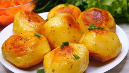 Как приготовить картофель с хрустящей корочкой: идеальный рецепт на каждый день