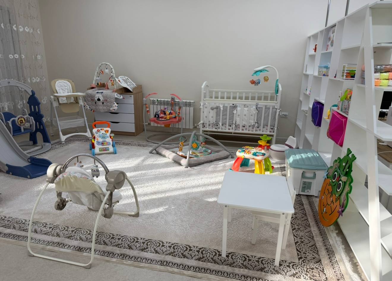 В Биробиджане открыта услуга «Социальная няня» для семей с детьми до 3 лет В Биробиджане открыта услуга «Социальная няня» для семей с детьми до 3 лет