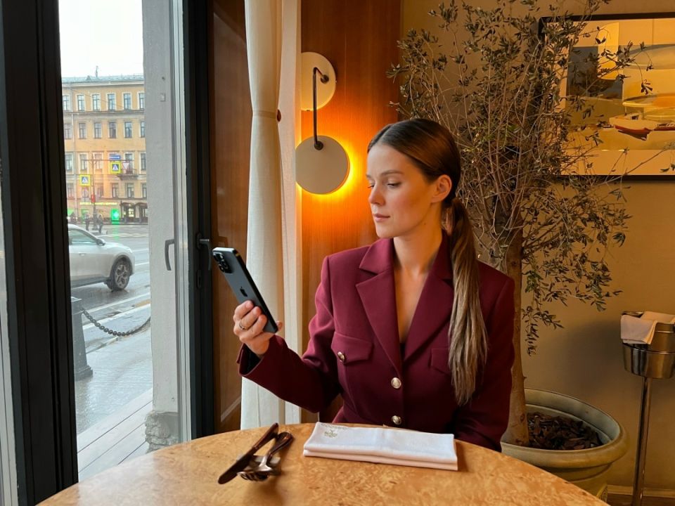 Как цвет посуды формирует наше ощущение сытости