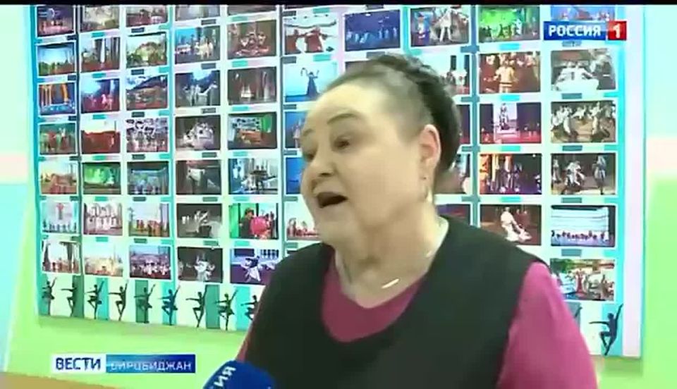 Коллектив детской хореографической школы «Сюрприз» собрал подарки для бойцов СВО